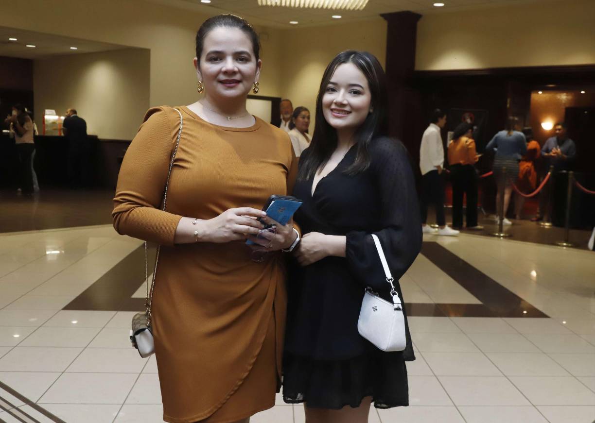 Sussel y Jimena Hawit