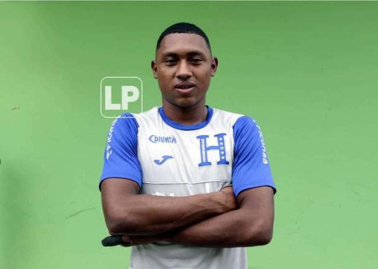 Miguel Ángel Carrasco Reyes es un volante del Real España, tiene 19 años y nació el 10/06/2003 en Bonito Oriental, Colón.