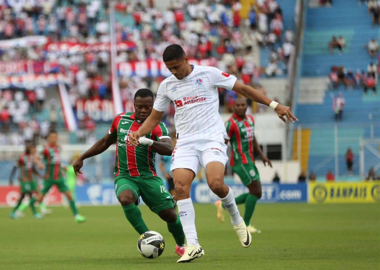 Sin embargo, el marcador no se movió y Marathón y Olimpia regalaron un tremendo partido en el Nacional.