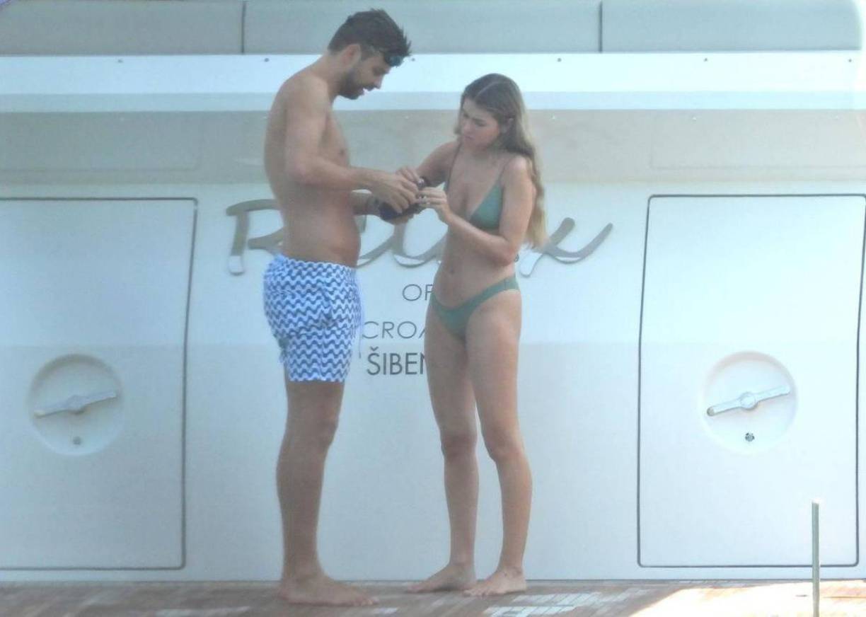 Así se dejó ver Clara Chía, novia de Gerard Piqué durante sus vacaciones hace unos días.
