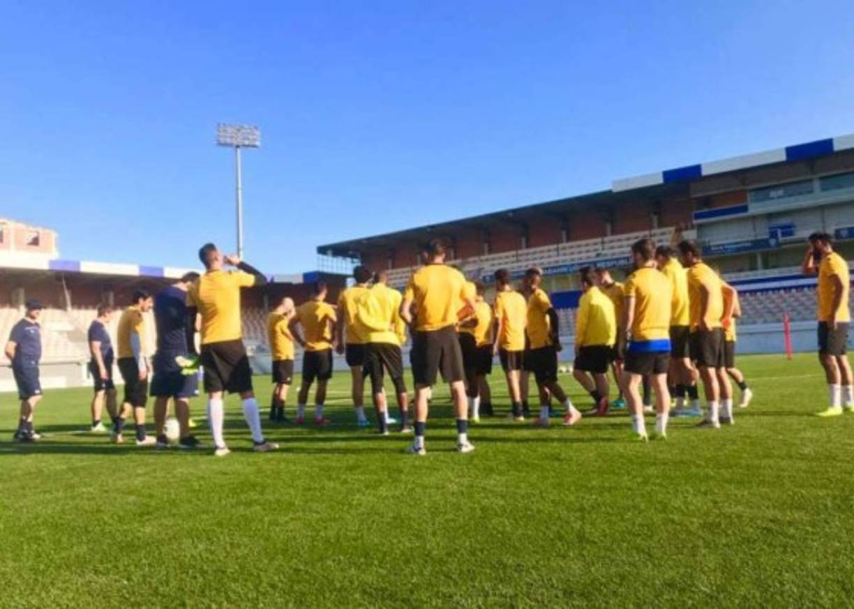 <br/>El reciente fin de semana Roger Rojas vio acción, pero poco o nada pudo destacar. Su club perdió como local 1-3 ante Sumqayıt y el hondureño ingresó de cambio al minuto 77. En los pocos minutos no pudo hacerse presente en el marcador.