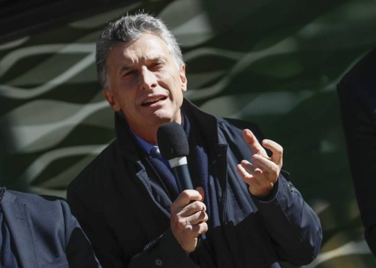 Mauricio Macri, de Argentina, cierra la lista de los que menos ganan con un salario de $10.885 (L256,886), publicado por el sitio 'Datos Argentina', perteneciente al Ministerio de Modernización. Foto:EFE