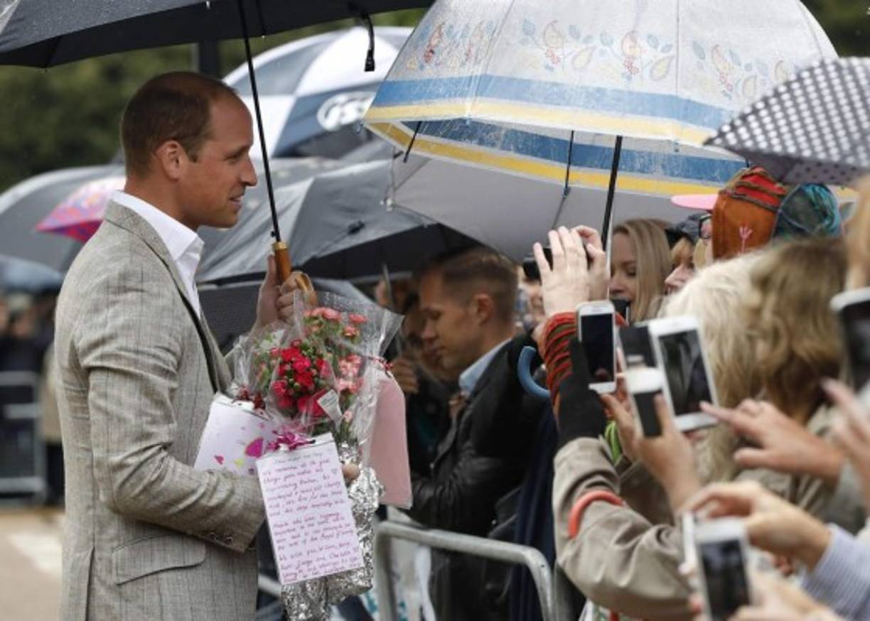 Britain's Prince Harry, Duke of Sussex (L) and Prince Harry's brother and best man Prince William, Duke of Cambridge arrive for the wedding ceremony of Britain's Prince Harry, Duke of Sussex and US actress Meghan Markle at St George's Chapel, Windsor Castle, in Windsor, on May 19, 2018. / AFP PHOTO / POOL / Chris Jackson
