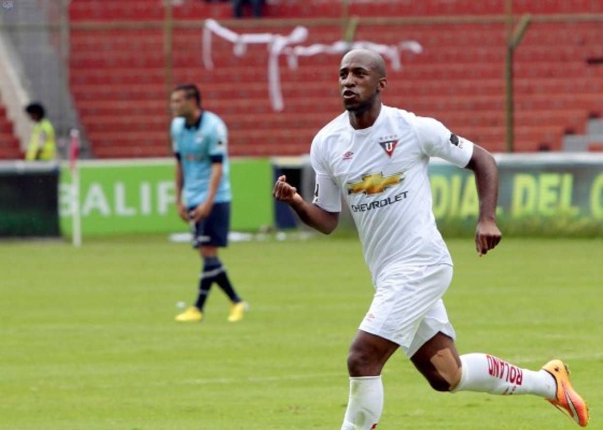 Michael Jackson Quiñónez. El nombre de este jugador ecuatoriano no tendría mucho misterio si no estuviese relacionado con el rey del pop estadounidense.