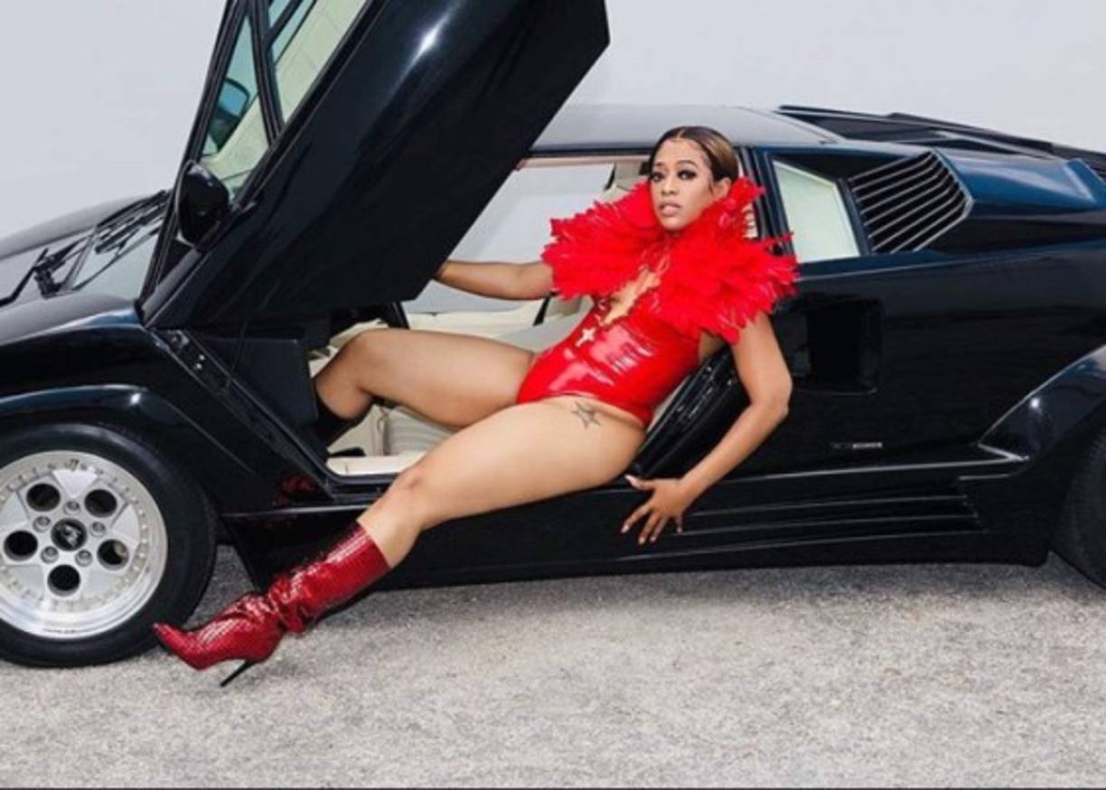 El escritor Michael Arceneaux dijo en un tweet que 'referirse a los suyos como 'animales' es tan despreciable. Gracias por los recuerdos, Trina, pero gracias a usted y a las celebridades negras como usted. Nos están fallando'.