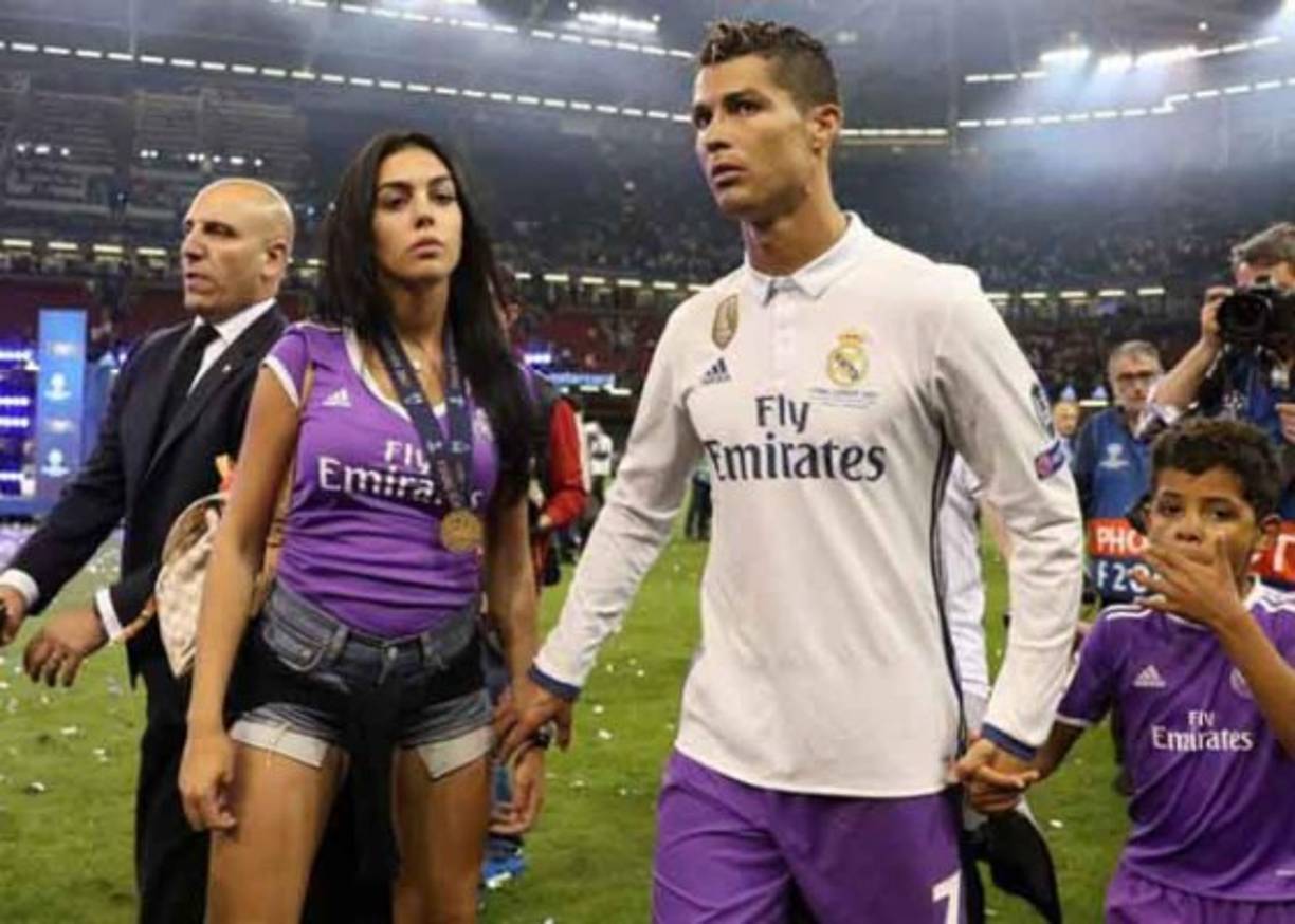 La novia de CR7 es bailarina y modelo.