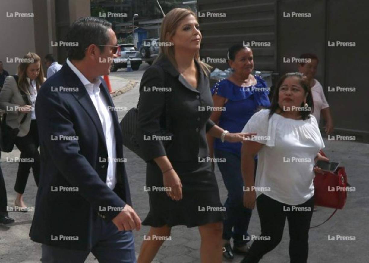 'Por no encontrar prueba suficiente para acreditar los delitos imputados (la) sala III del Tribunal de Sentencia por unanimidad de votos emite un fallo absolutorio en el caso incoado para 14 personas en el caso conocido como Astropharma', indicó el poder Judicial en Twitter.