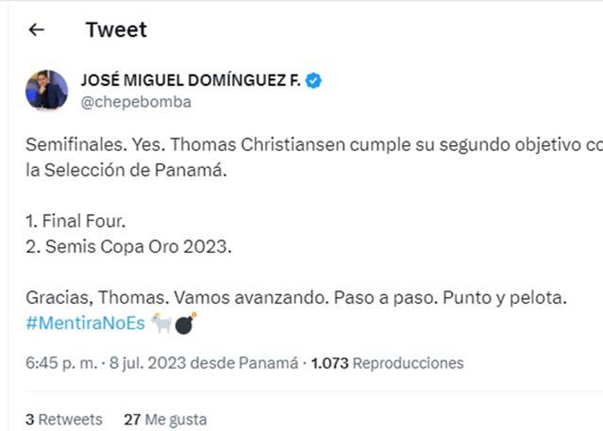 El periodista panameño José Miguel Domínguez se mostró eufórico tras la clasificación a semifinales de su selección. 