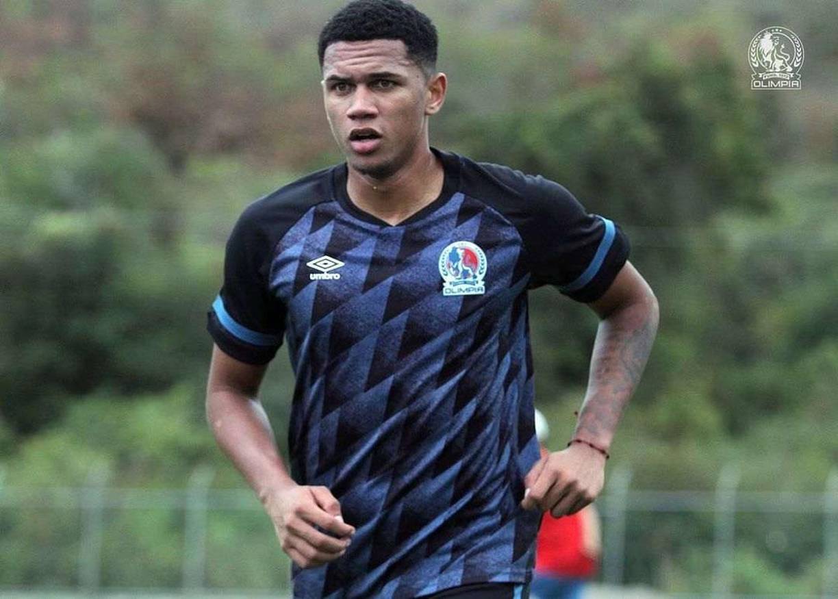 Jack Jean-Baptiste - El Olimpia planea la posibilidad de que el centrocampista sea colocado en otro equipo en calidad de préstamo. Llegó para el Torneo Clausura como uno de los refuerzos más sonados; sin embargo, apenas tuvo minutos. “Será el profe el que decida si se le va a dar continuidad, si se va a acceder a algún préstamo, como eso es una fórmula que a nosotros nos ha funcionado muy bien”, detalló el directivo albo Juan Francisco ‘Tato‘ Saybe.