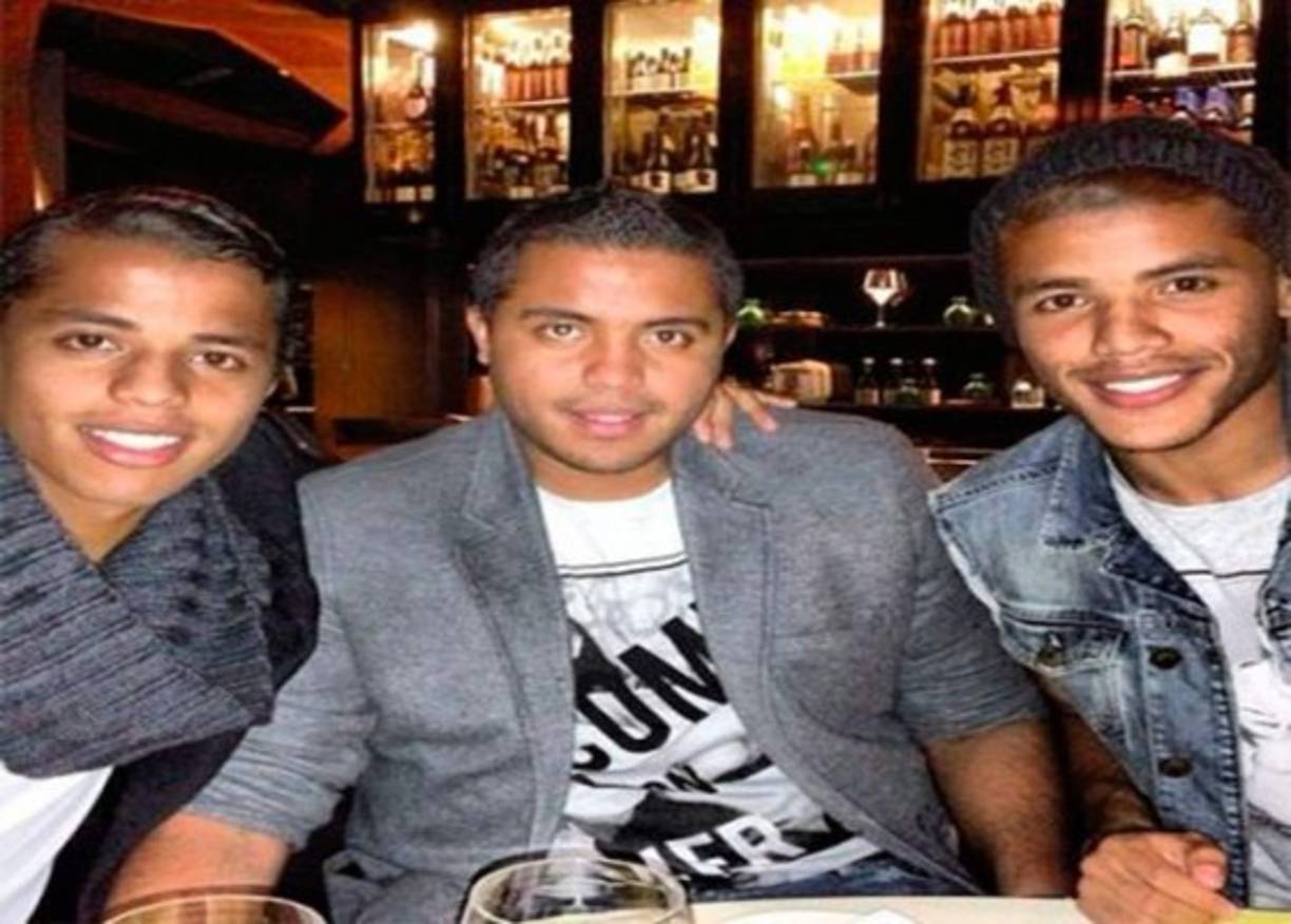 Eder Dos Santos – Gio Dos Santos – Jonathan Dos Santos: Pocos lo conocen pero Eder es el mayor del trío de hermanos Dos Santos. Actualmente juega en el FC Dallas de Estados Unidos y sufre cuando saben que es el hermano de Gio y Jonathan.