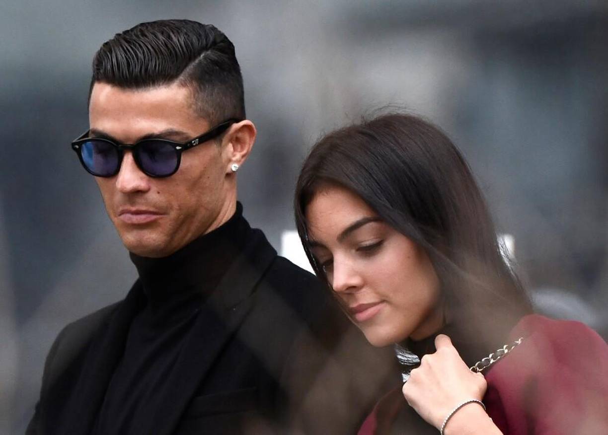 Más adelante el joven aprovechó para contar su versión de los hechos de cómo se conocieron Georgina y Cristiano.