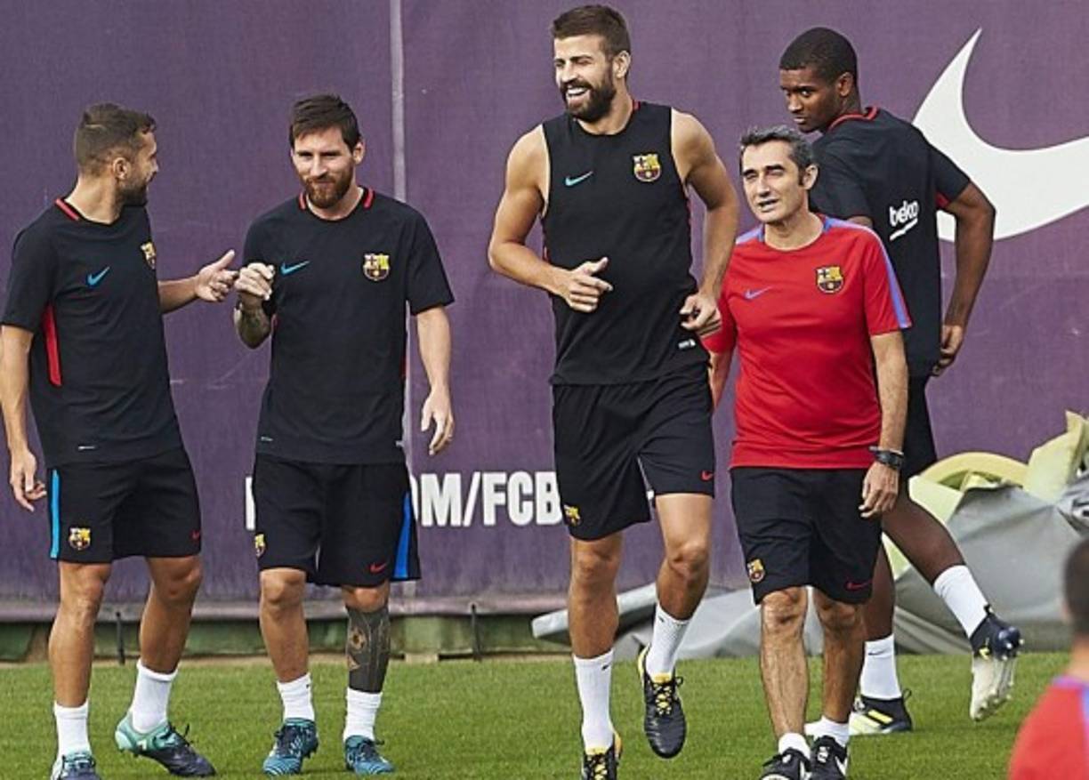 Las oficinas del Barcelona siguen trabajando en este final de mercado sin que hasta ahora se haya producido ninguna novedad,