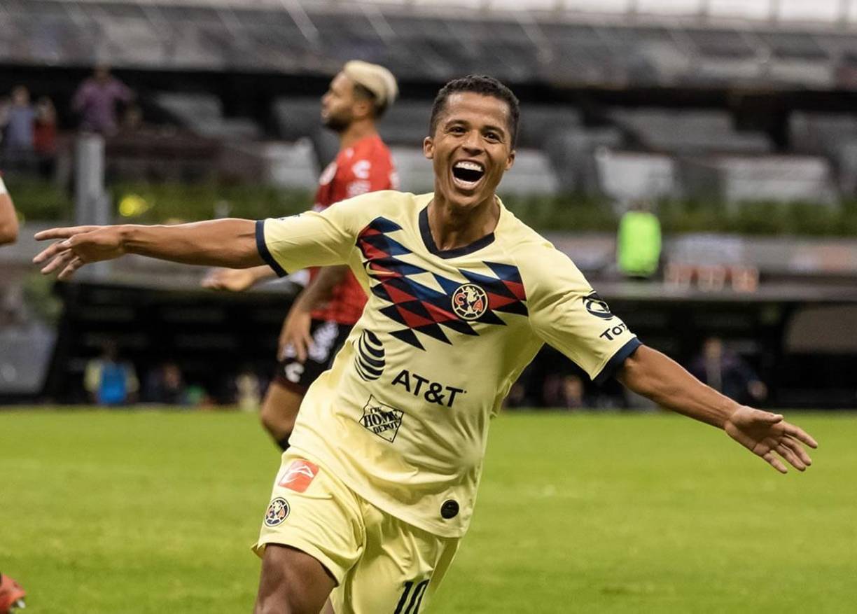 Su último partido como jugador profesional tuvo lugar el 10 de abril de 2021 por la fecha 14 del Torneo Clausura de la Liga MX. Ingresó 15 minutos en la victoria 3-1 del América ante Tigres en condición de visitante.