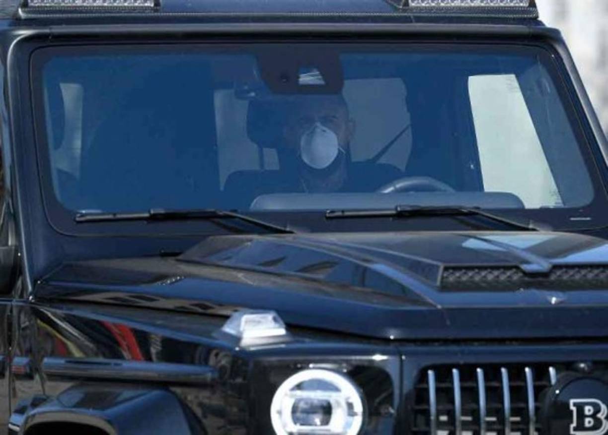 Arturo Vidal a su llegada a las instalaciones del Barcelona.