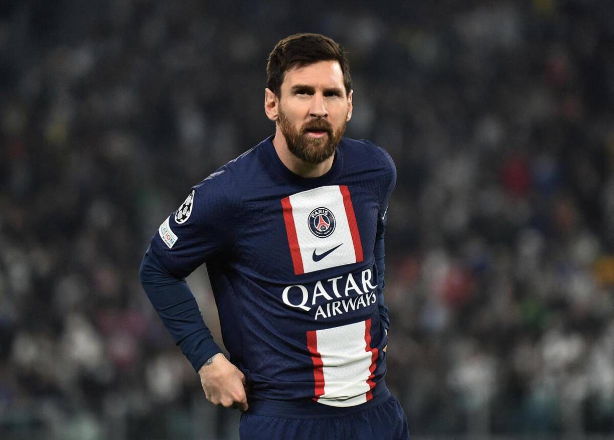 Messi le informó al PSG que no seguía hace un mes y en las últimas horas la relación se rompió luego que el club suspendió por varios días al argentino por su viaje relámpago el pasado lunes a Arabia Saudita.