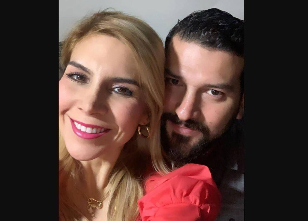 Karla Panini no pide perdón. Karla Panini ha sido señalada como una “quita maridos” por varios intenautas, luego de relacionarse sentimentalmente con Américo Garza, cuando él aún estaba casado con su amiga, “la lavandera” Karla Luna, quien entonces se enfrentaba al cáncer. Sin embargo, Panini asegura que no le debe perdón a nadie, ni al hermano de su examiga, ni a nadie de su familia, ya que habló en su momento con Luna y todo “quedó en paz”.