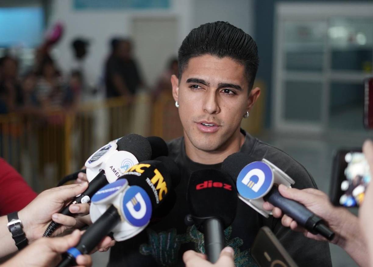 El jugador del Celtic de Escocia reconoce que “es un orgullo estar en la Selección de Honduras luego de estar ausente en la convocatoria pasada, muy alegre por ser convocado a estos juegos ante México”.