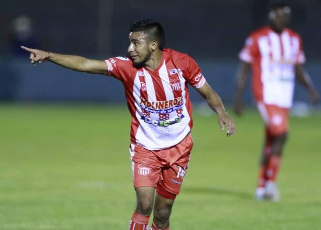 Carlos Horacio Argueta: Lateral derecho que milita en el Vida. El seleccionado podría llegar al cuadro olimpista para ocupar el puesto que dejó Félix Crisanto.