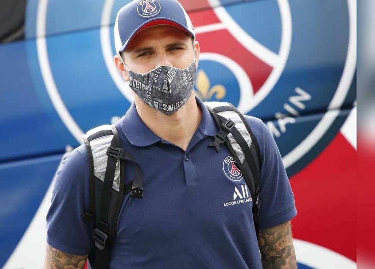 Tras las palabras de Wanda Nara, Mauro Icardi decidió abandonar la concentración del PSG para intentar reconquistar a su amada esposa.