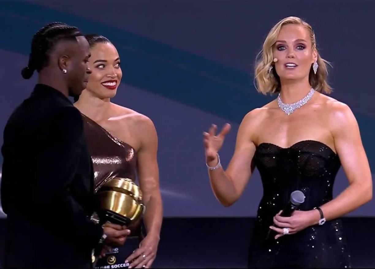 Amanda Davies le preguntó a Vinicius que opinaba de lo que había dicho Cristiano Ronaldo.