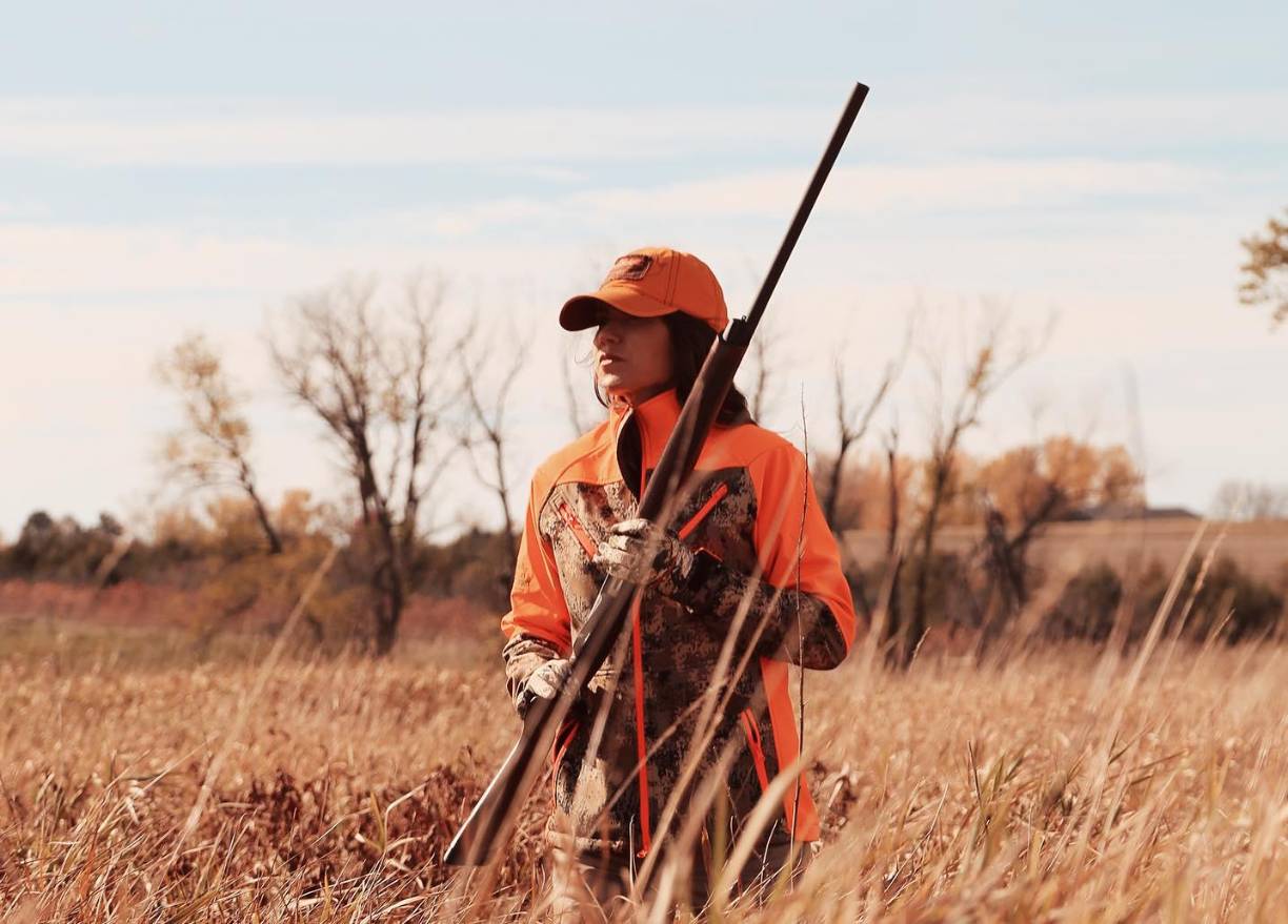 En ese entonces, la campaña de Joe Biden aprovechó para publicar una foto de la gobernadora con Trump en redes sociales. “Kristi Noem se jacta de haberle disparado a su perro”, escribieron en la publicación, provocando una ola de críticas.