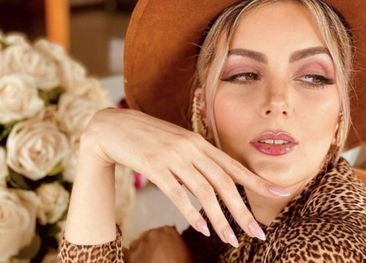 La influencer y ex concursante de Miss Venezuela Myriam Abreu, mejor conocida como “Barbie”, ha causado controversia en redes sociales por un video que publicó en su cuenta de Instagram en el que habla sobre cuál es el rol de las esposas.