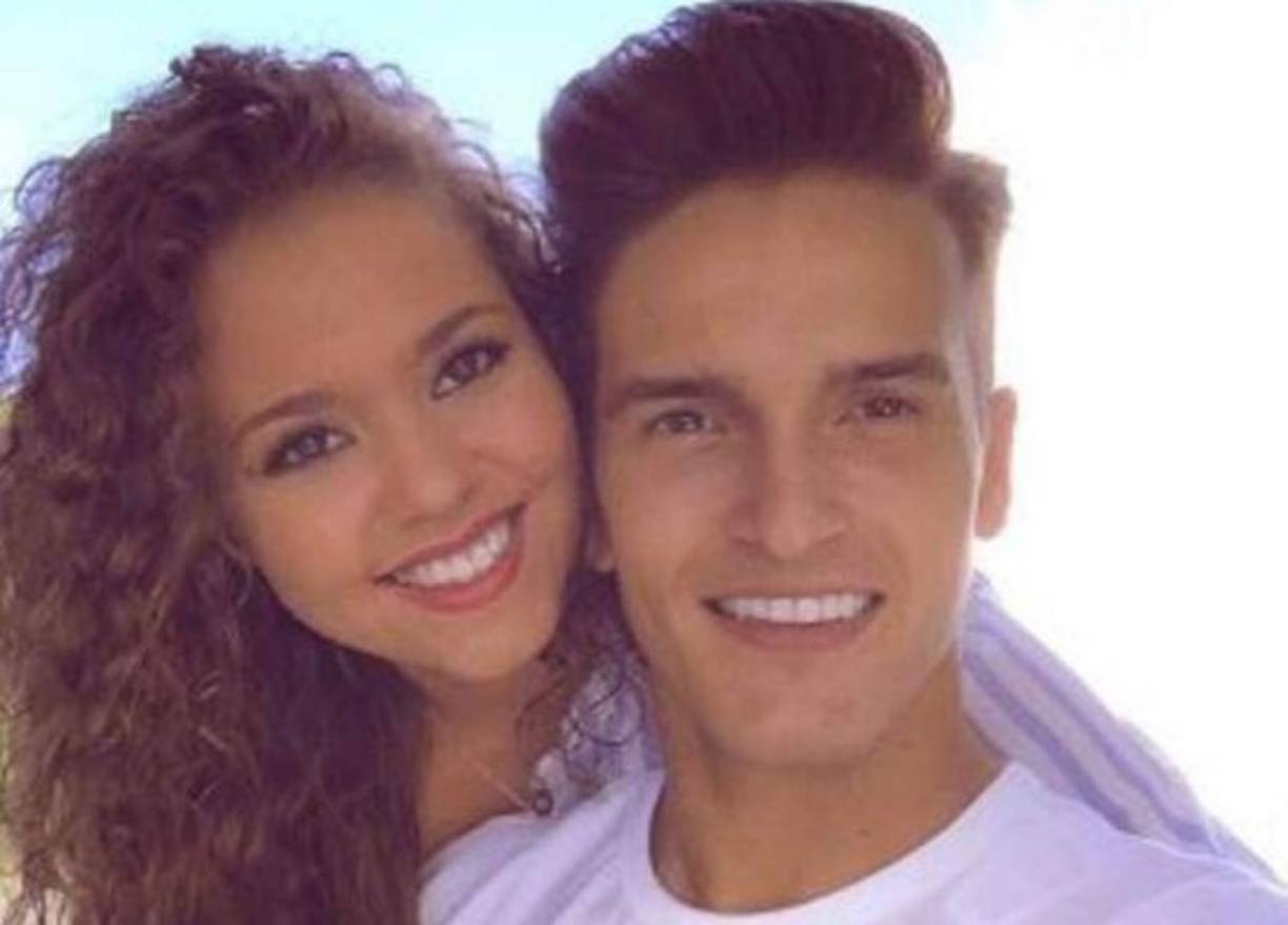 Denis Suárez mantuvo una relación sentimental de varios años con Sandra Montoto, hoy han terminado y el barcelonista tiene nueva novia.