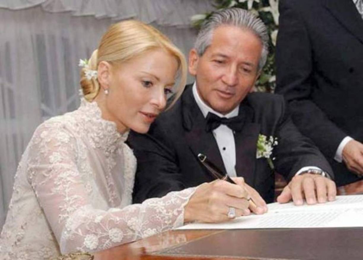 Así ha sido la transformación física de Aguas Ocaña, la exprimera dama de Honduras quien estuvo casada con el expresidente Ricardo Maduro (2002-2006).