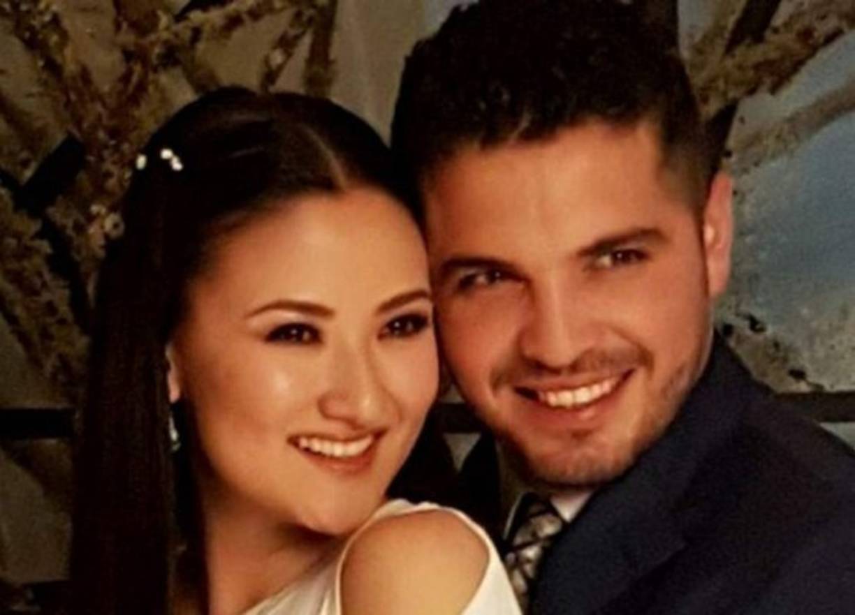 Fernando y Hiromi se conocieron hace nueve años durante una marcha gay.