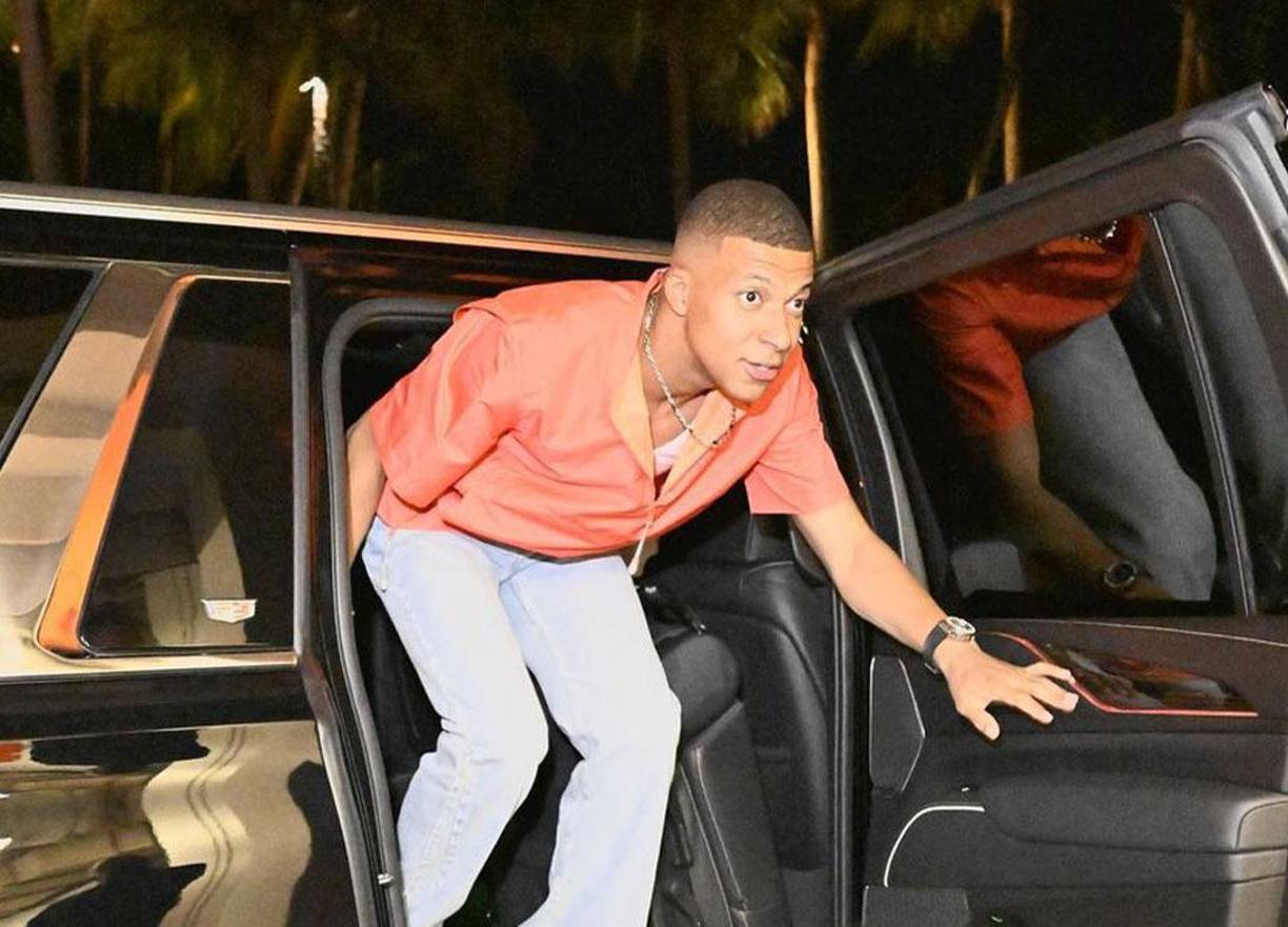 El Real Madrid está pendiente de qué decidirá el jugador, una situación que está cansando a muchas partes: tanto aficionados del Madrid como los del PSG empiezan a cansarse de un contexto que parece interminable.