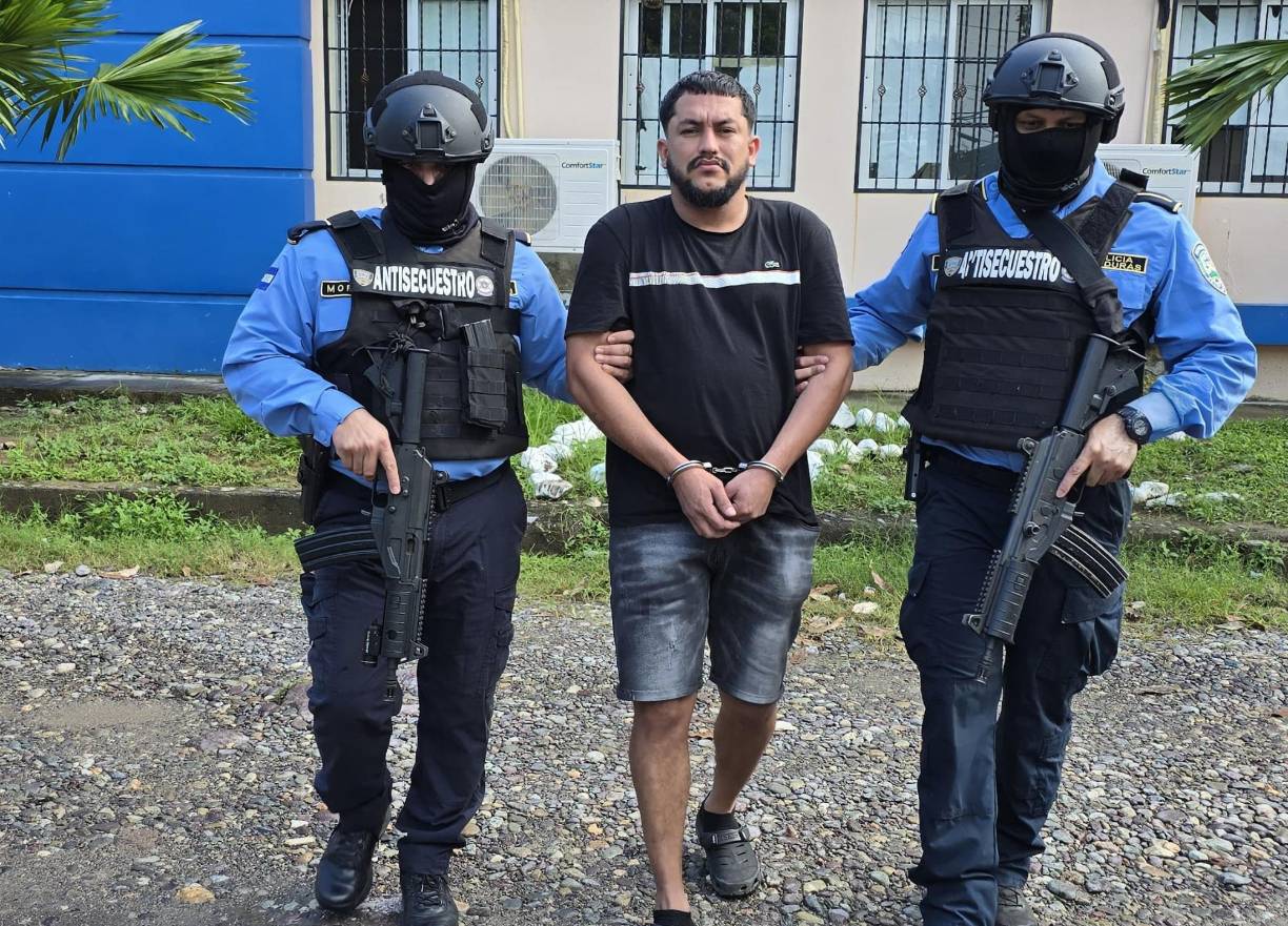 También fue capturado Abrahan Argelio Enamorado García, de 27 años. Prestamista y presunto cabecilla de la estructura criminal. 