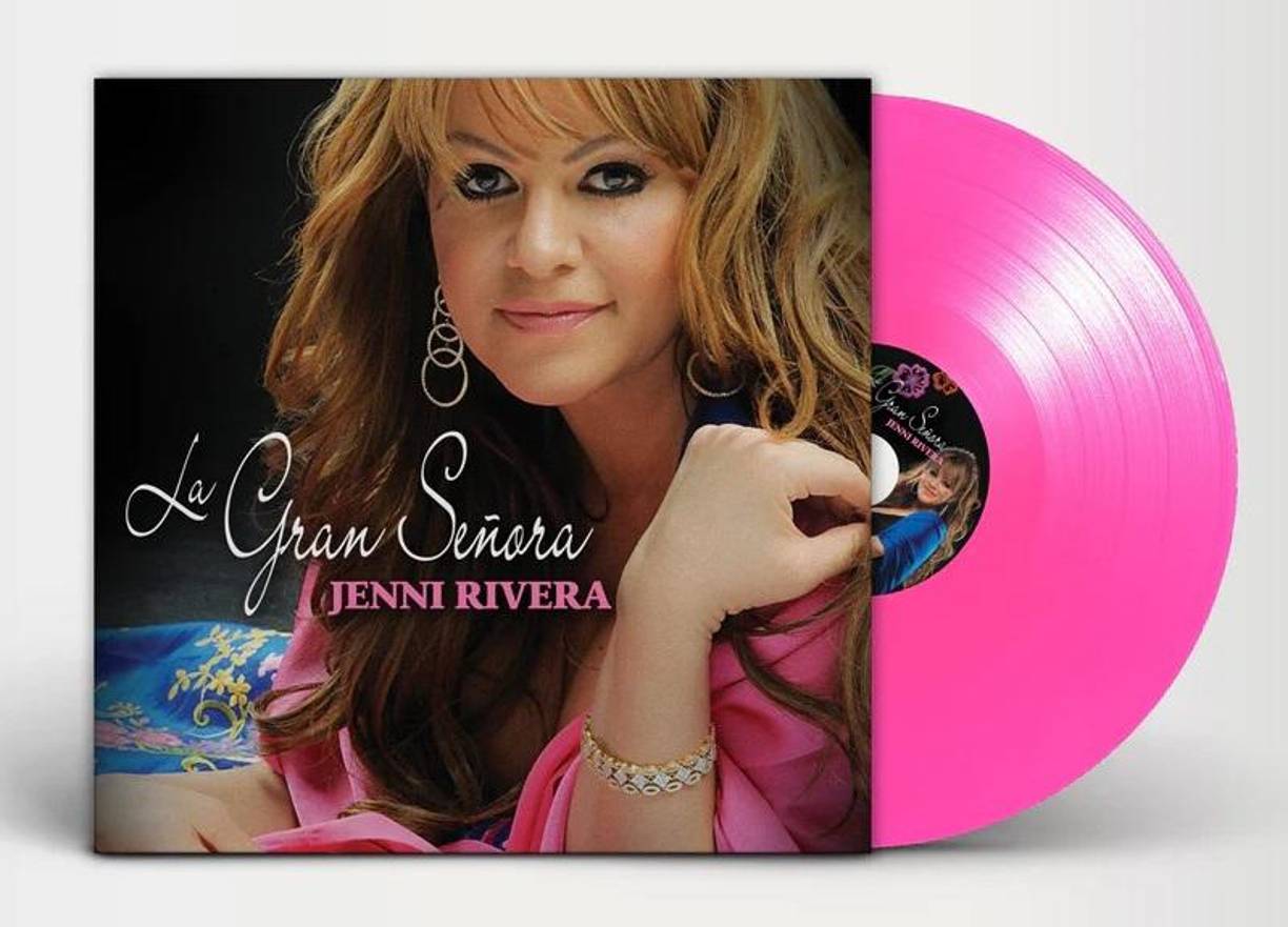 Miami, 25 nov (EFE).- El Patrimonio de Jenni Rivera anunció este lunes el lanzamiento del exitoso álbum ‘La Gran Señora’ en una edición especial en vinilo, el próximo 29 de noviembre para conmemorar el 15 aniversario de su edición.