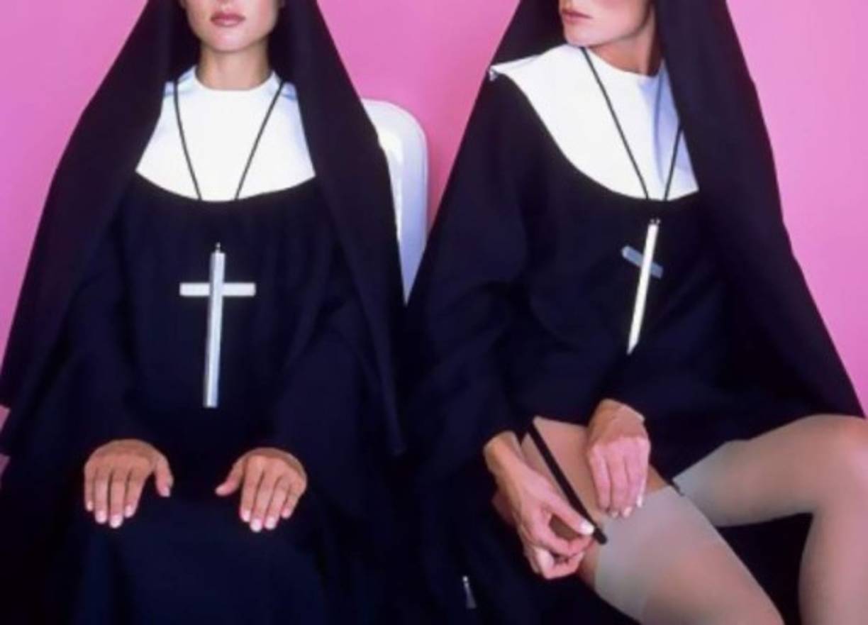 También han desarrollado programas que involucran a otros sectores. Por ejemplo, uno de sus grupos de África enseña a los conductores de camiones de mercancías a reconocer indicios sobre la trata de personas en su trabajo. Esta labor les ha costado amenazas de muerte pero ellas se muestran decididas.<br/>