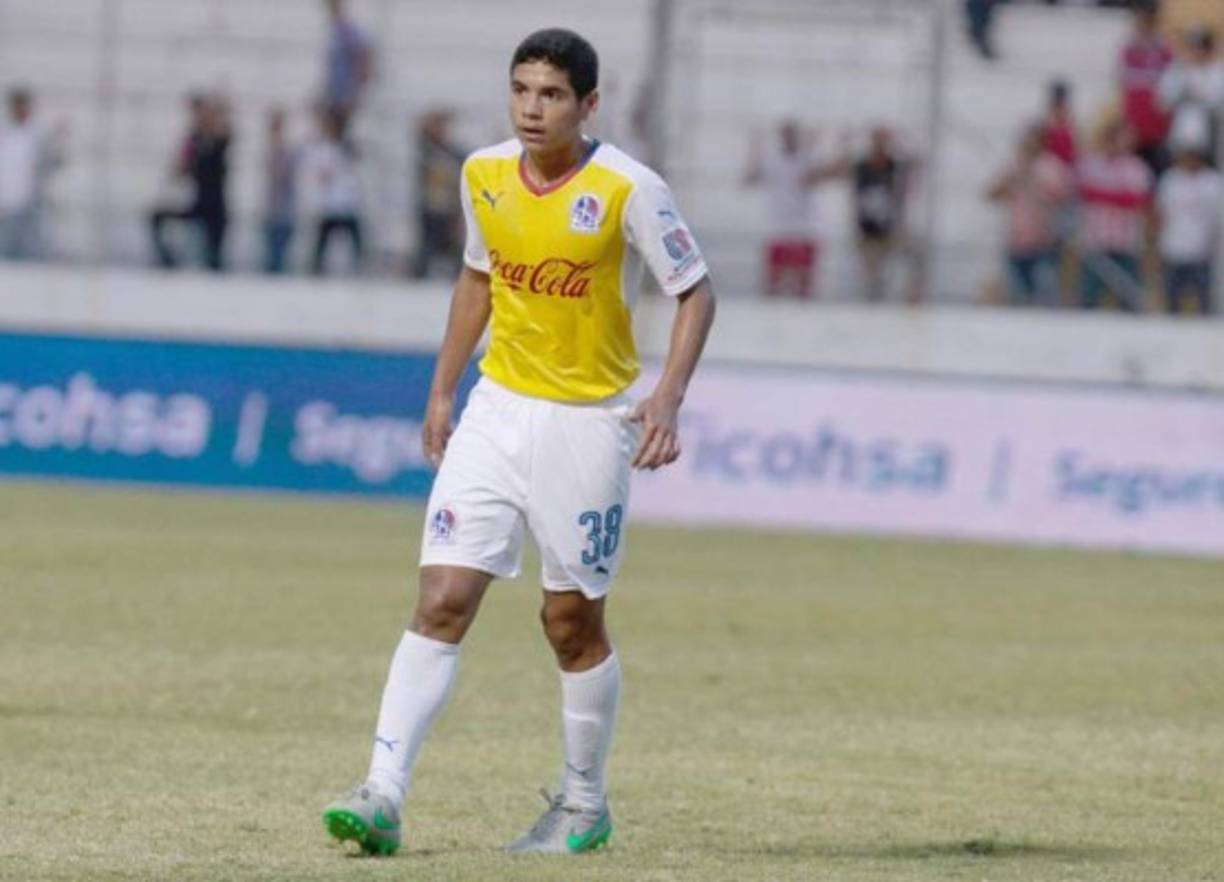 Carlos Pineda:El joven futbolista hondureño no sigue más en el Olimpia y ahora jugará con la UPN, el nuevo inquilino de la Liga Nacional.