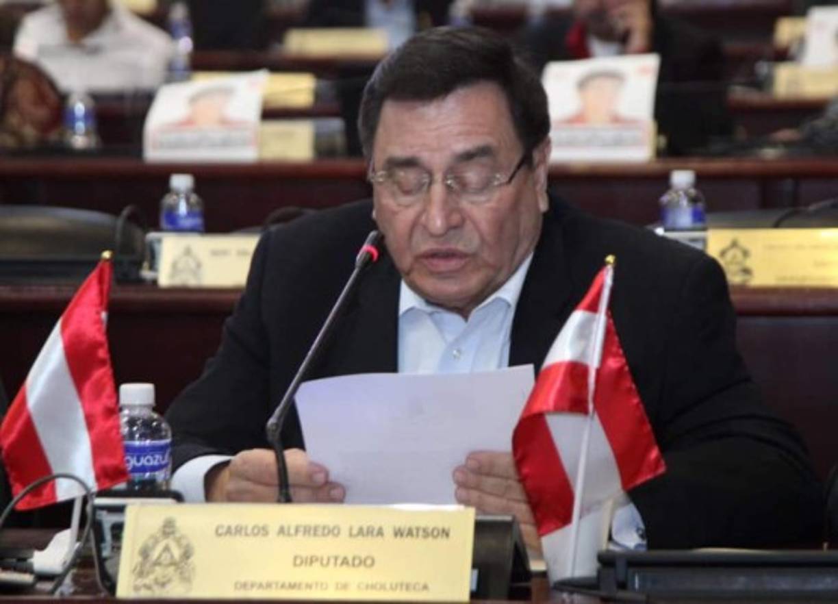 Carlos Lara Watson, del movimiento Yanista, quedó por fuera en Choluteca. El congresista es uno de los bastiones liberales en el departamento sureño, sin embargo, la población optó por no repetir su período en el Congreso Nacional.