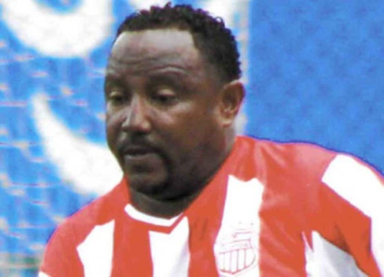 Clay Marson: En noviembre de 2009 fue asesinado a la salida del estadio Ceibeño luego de un partido entre Victoria -Olimpia.