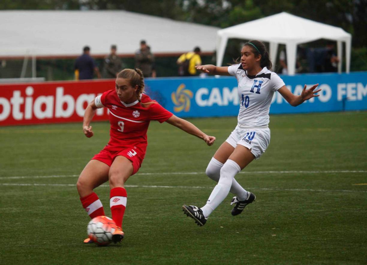 Honduras rozó el boleto al Mundial de Papúa Nueva Guinea en 2016 al terminar en un decoroso cuarto lugar, solamente superada por México, Canadá y Estados Unidos. El nombre de Elexa Bahr quedó plasmado en la memoria de los catrachos.