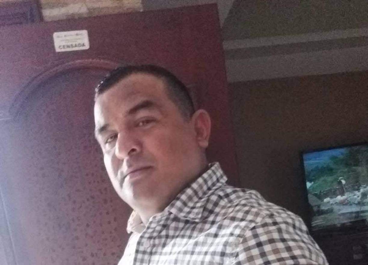 Delmer era originario y residente de esta localidad y trabajaba en un negocio de su propiedad; además, era padre de tres hijos.