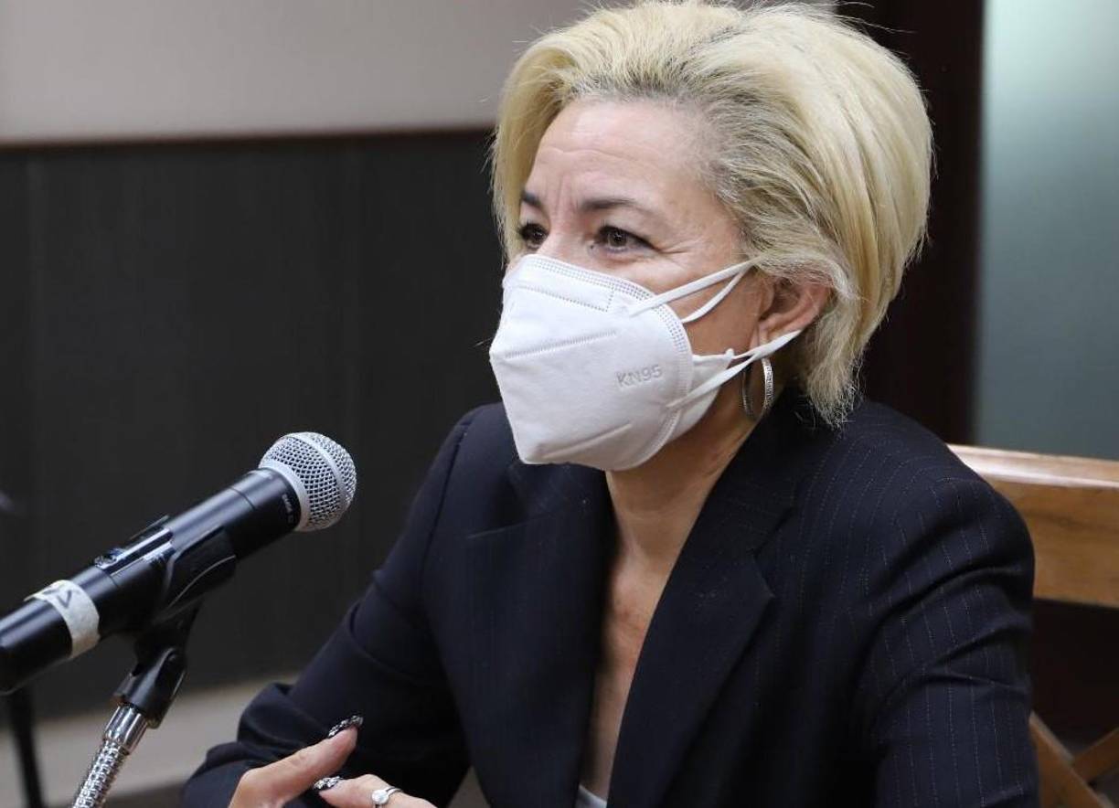 <b>12. Postulante Irma Oliva Rodríguez, Abogada: </b>“La comisión está siendo transparente para no cometer los mismos errores del pasado”, comentó.