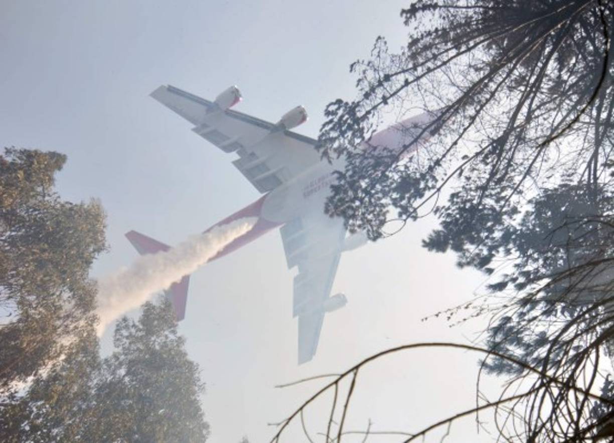 Chile destinará unos 333 millones de dólares para enfrentar la emergencia y los daños causados por los incendios forestales más graves de su historia, dijo el viernes el ministro de Hacienda Rodrigo Valdés.
