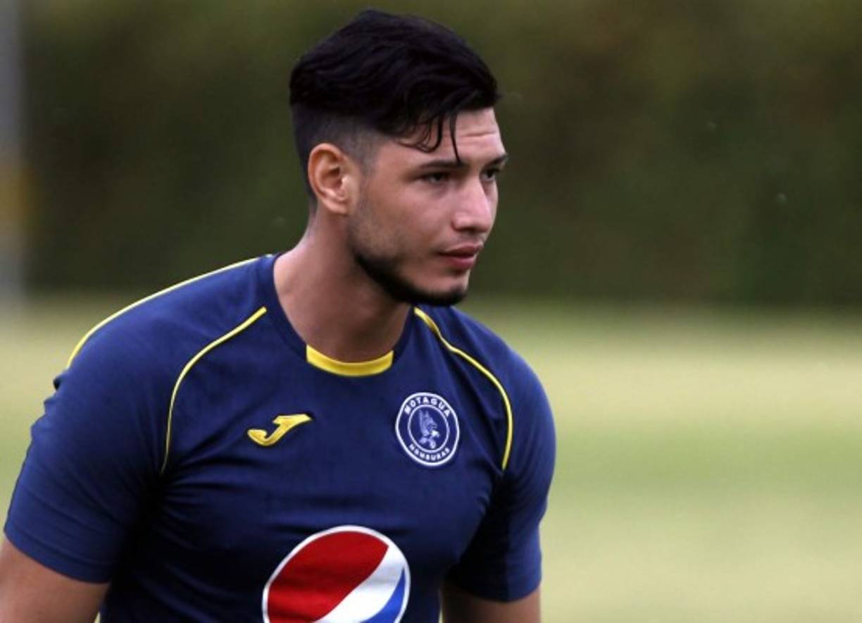 Jefrri Flores: Diego Vázquez ha señalado que desea tener al defensor en Motagua, pero expresó que el zaguero tiene problemas de contrato que debe de resolver con Platense.