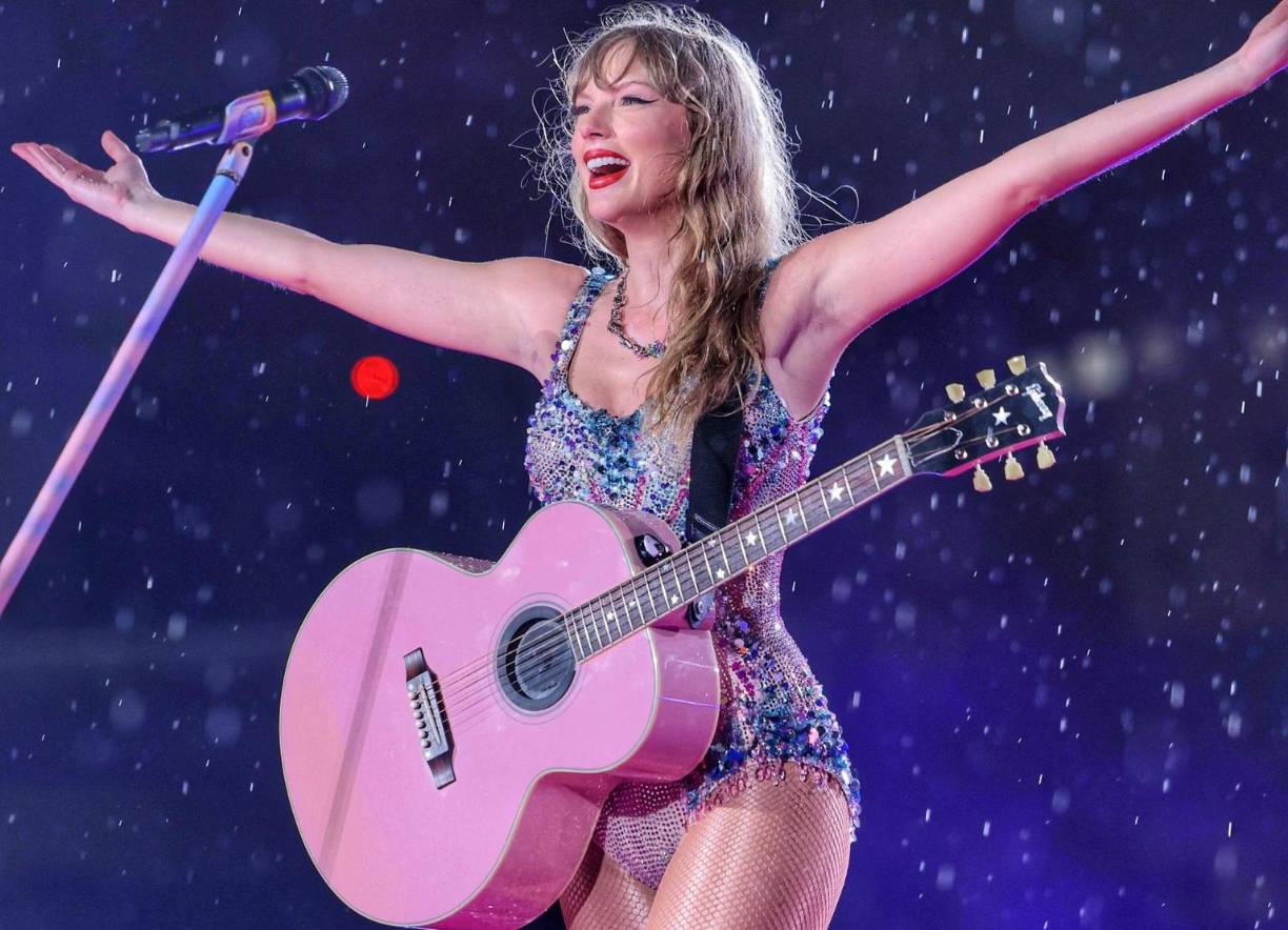 Este miércoles 13 de diciembre, la cantante Taylor Swift cumple 34 años. Si eres admirador de esta maravillosa artista, entonces tienes que conocer estos datos curiosos sobre la estrella pop más famosa del momento. 
