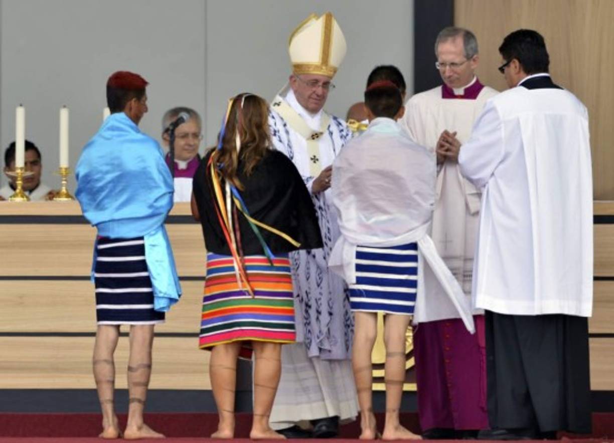 El papa Francisco instó desde Ecuador a preservar la Amazonía