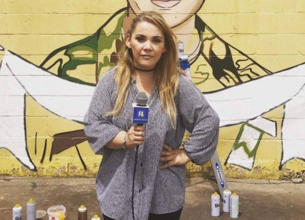 De acuerdo con información de Metro World News, la comunicadora falleció el sábado 6 de febrero en Texas, Estados Unidos, después de sufrir un infarto fulminante.