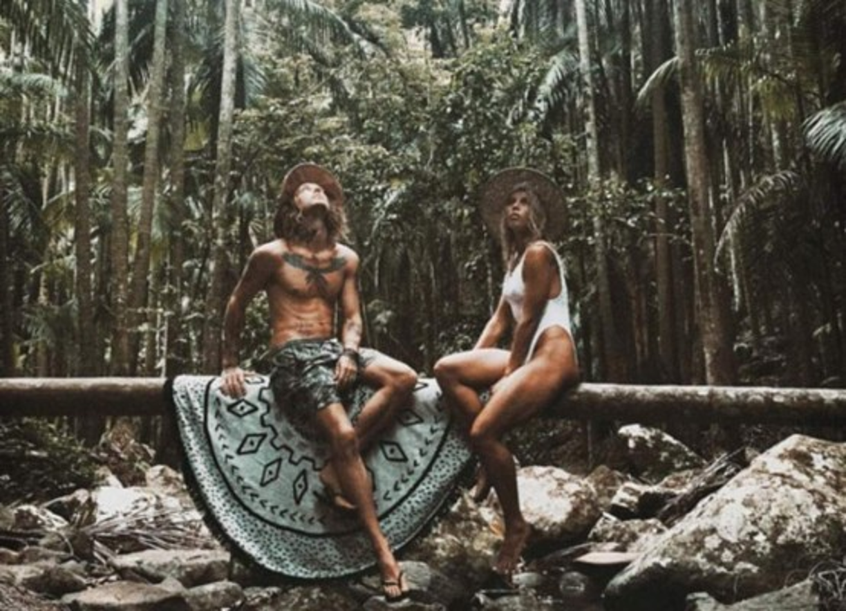 Varios usuarios de la pareja han reportado varios de sus posteos en Instragram al considerarlos sexualmente explícitos.