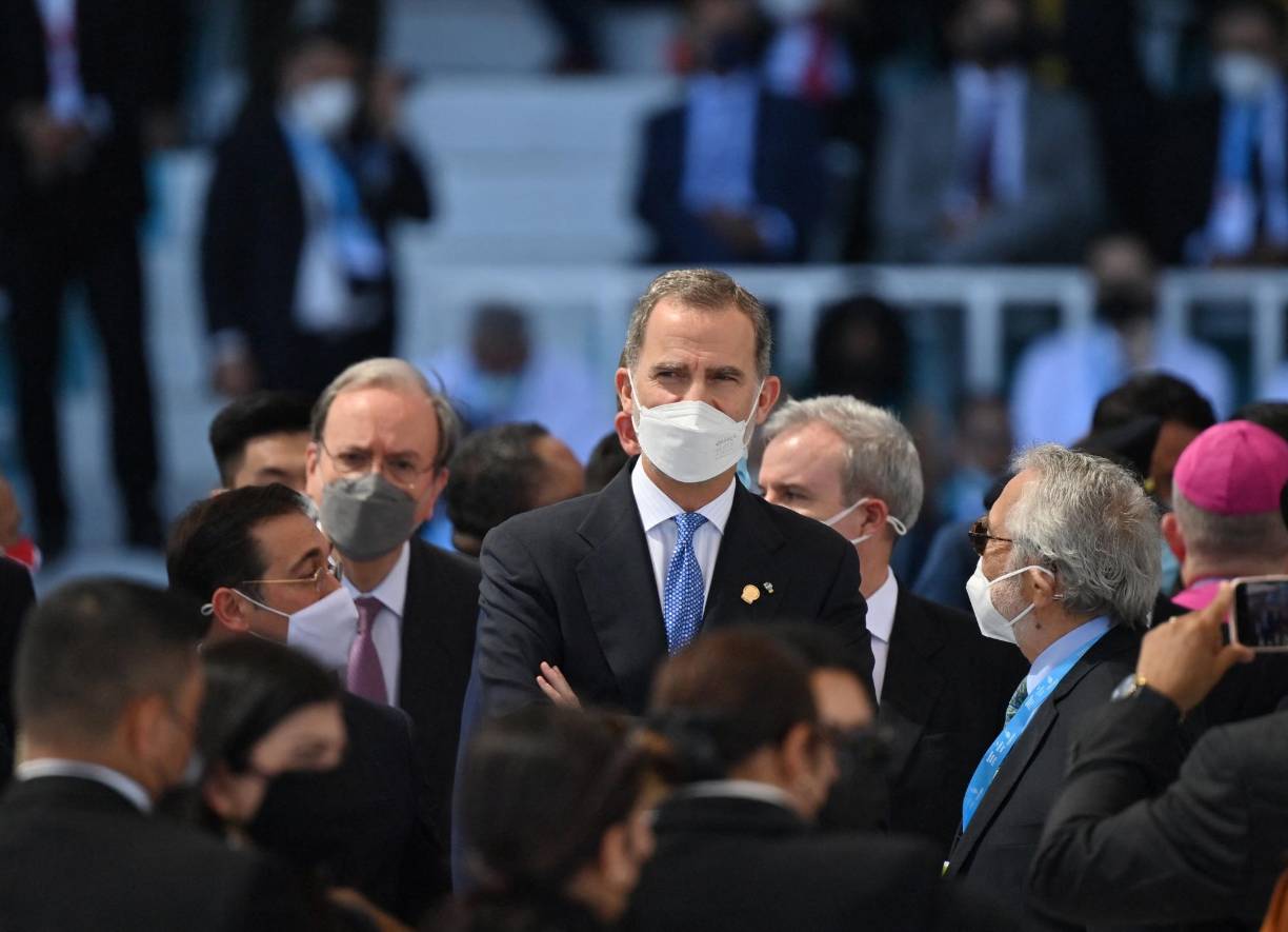 El rey de España Felipe VI es uno de los invitados de lujo a la juramentación de la primera mujer presidente de Honduras.