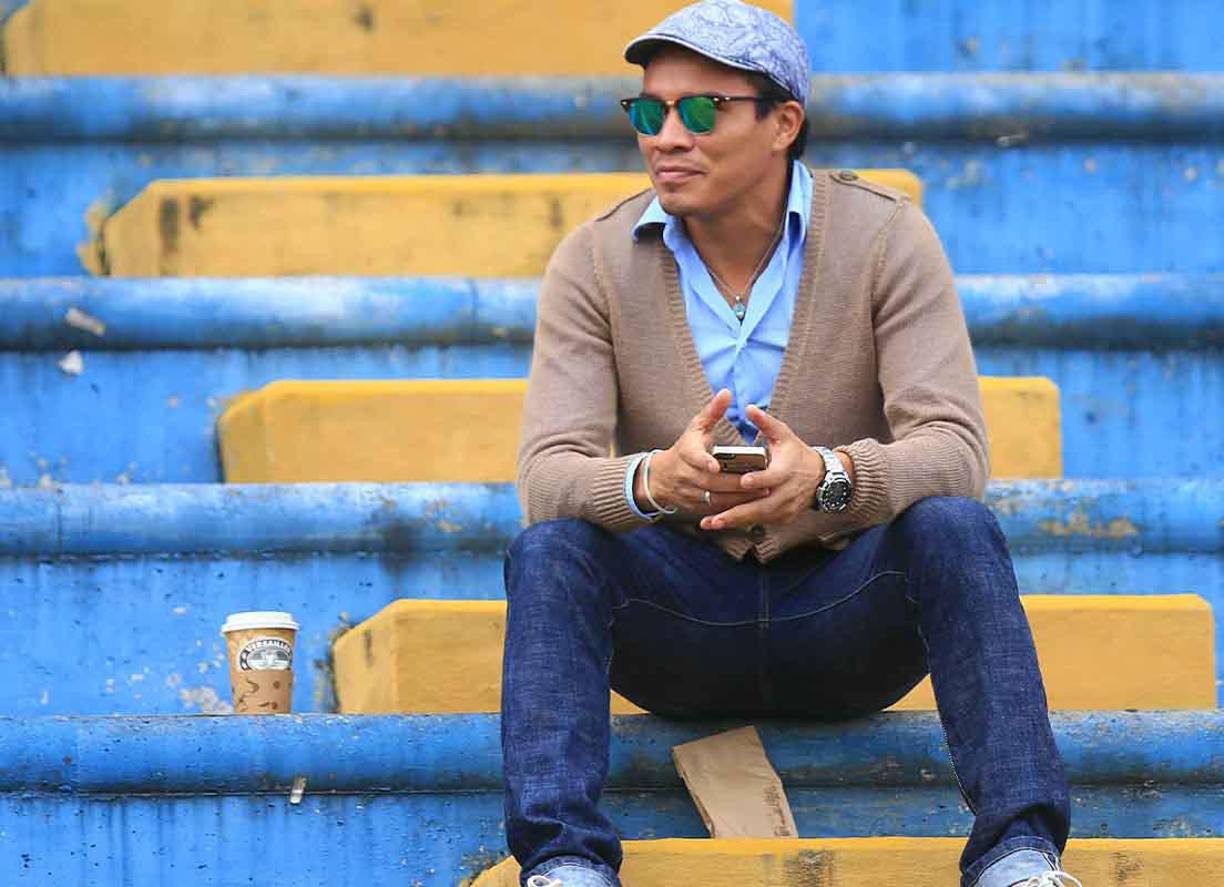 Mediante su cuenta oficial e Facebook, Julio César de León se pronunció y habló sobre lo que le ocurrió.