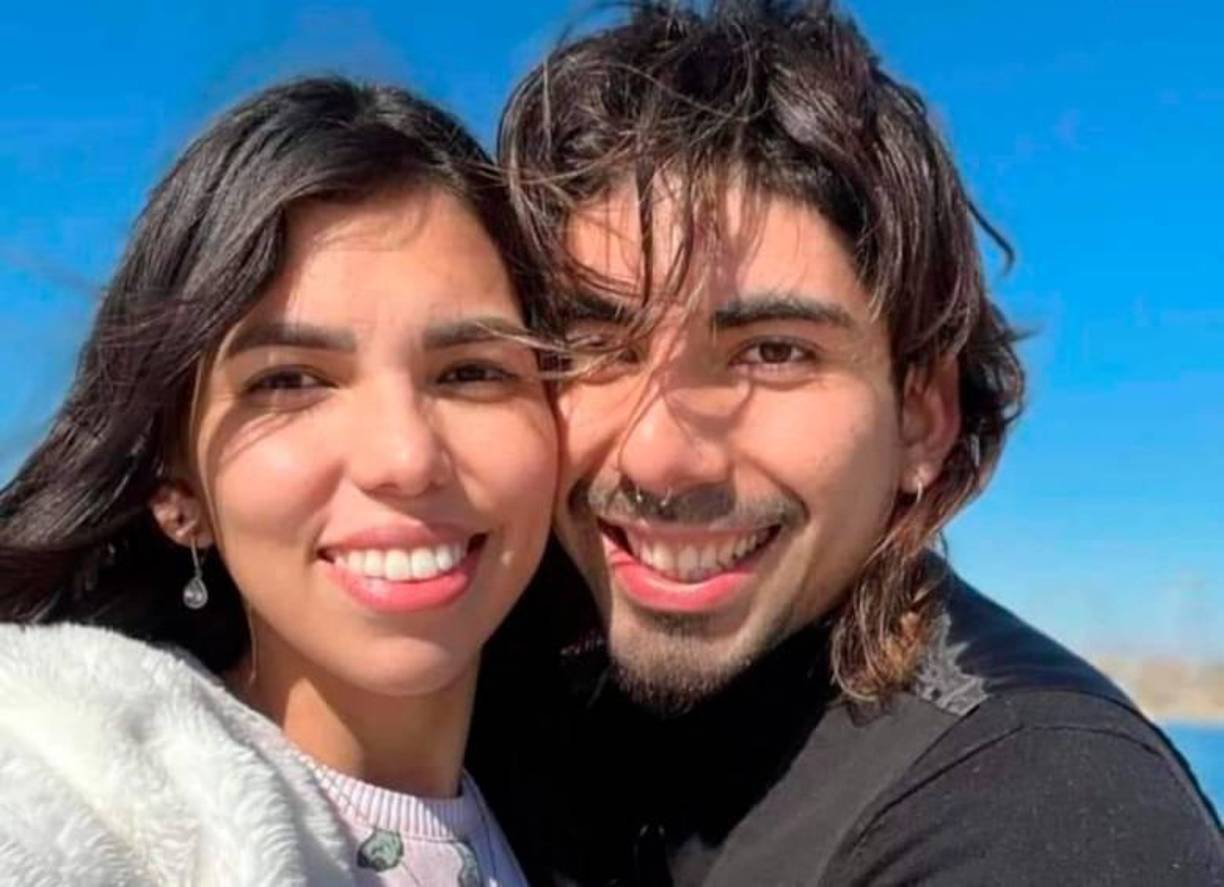 A su entierro asistieron también familiares y amigos de su pareja, padre de una niña de seis años y también colombiano, cuyo paradero aún se desconoce.