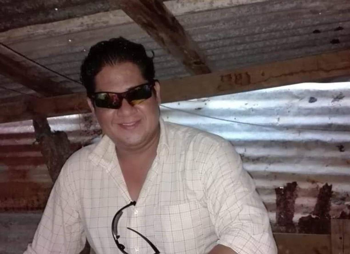 Se conoció, además, que el ahora fallecido fungió como juez de letras en Roatán, Islas de la Bahía, departamento en donde residía, específicamente en el municipio de Guanaja. 