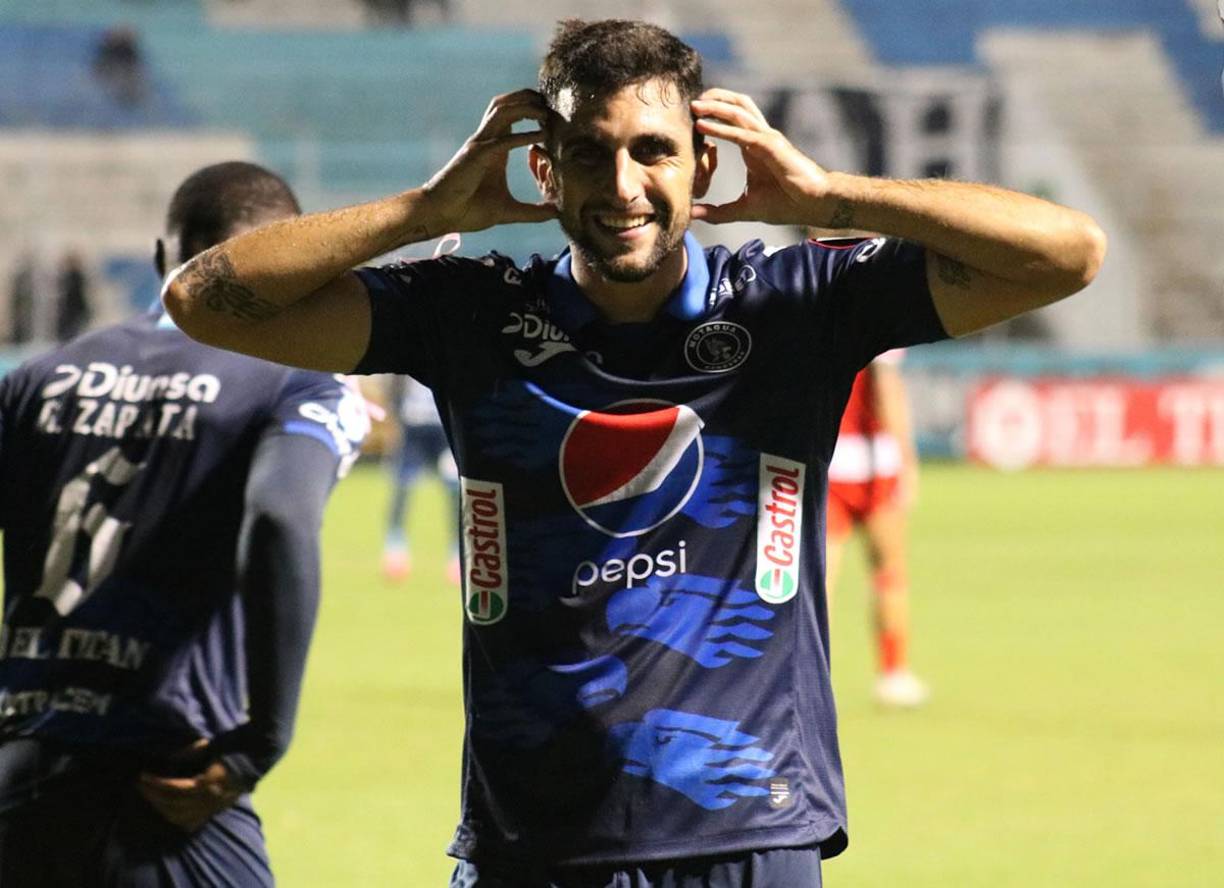 Lucas Campana - El delantero argentino estaría muy cerca de salir del Motagua, tras finalizar contrato, y reforzar el ataque de los Potros del Olancho FC.